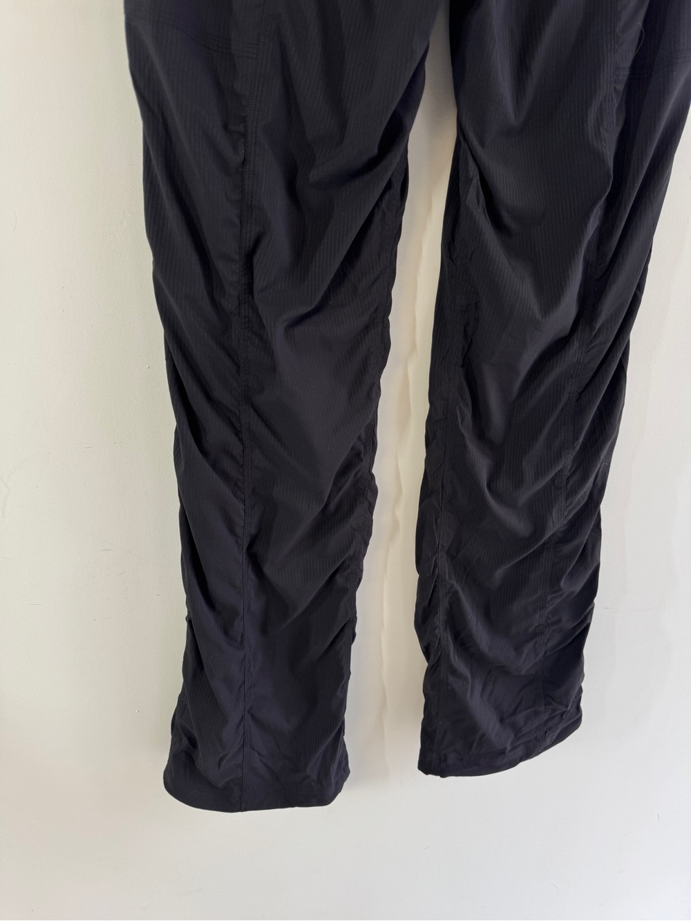 Lululemon Fully Lined Dance Studio Ruched Jogger Pants Size 8 Athleisure Gym - Picture 12 of 16
